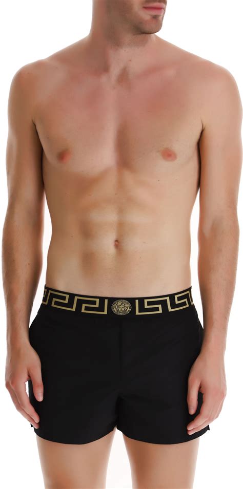 costume mare uomo versace|Nuova collezione di costumi da bagno Versace uomo su .